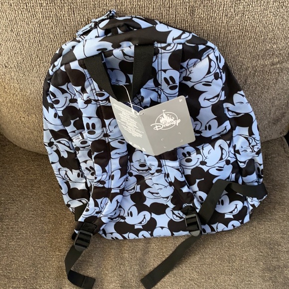Disney (New) Mickey Mouse Backpack - Picture 4 of 7